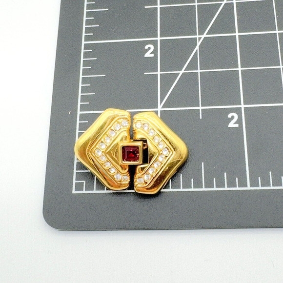 Vintage Swarovski Crystal Red Clear Door Knocker Earrings Gold Tone Glam 80s - Picture 6 of 6